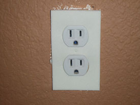 Sealed Outlet Plug